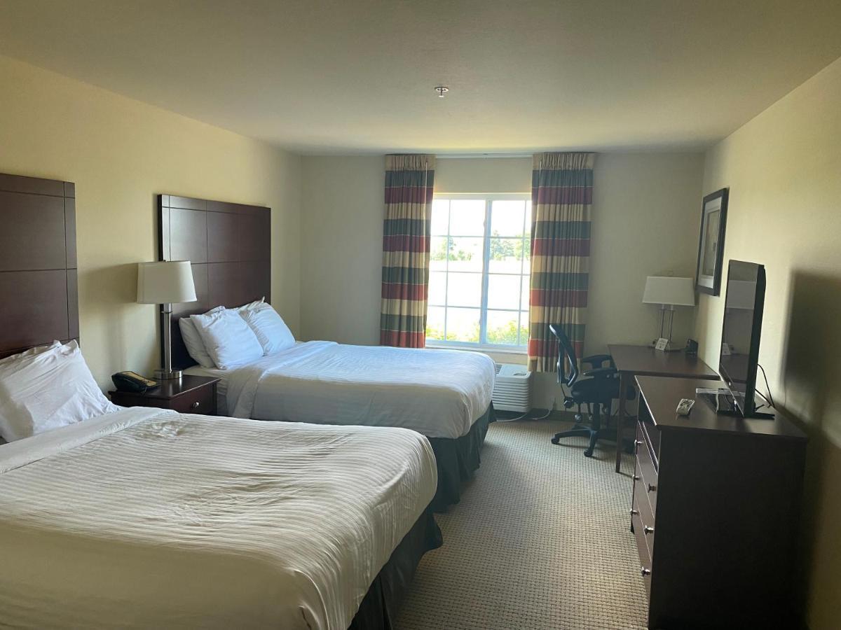 Americinn By Wyndham Oshkosh Zewnętrze zdjęcie