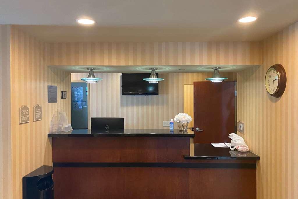 Americinn By Wyndham Oshkosh Zewnętrze zdjęcie